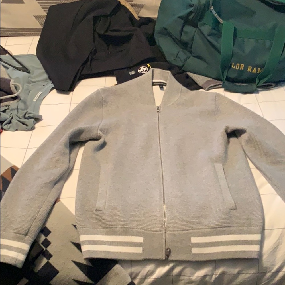 Banana republic knit bomber size small
